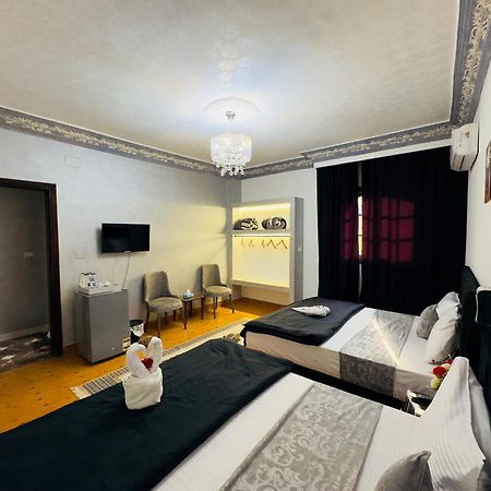 Pyramids Kingdom - Guest House Kafrat al Jabal ภายนอก รูปภาพ