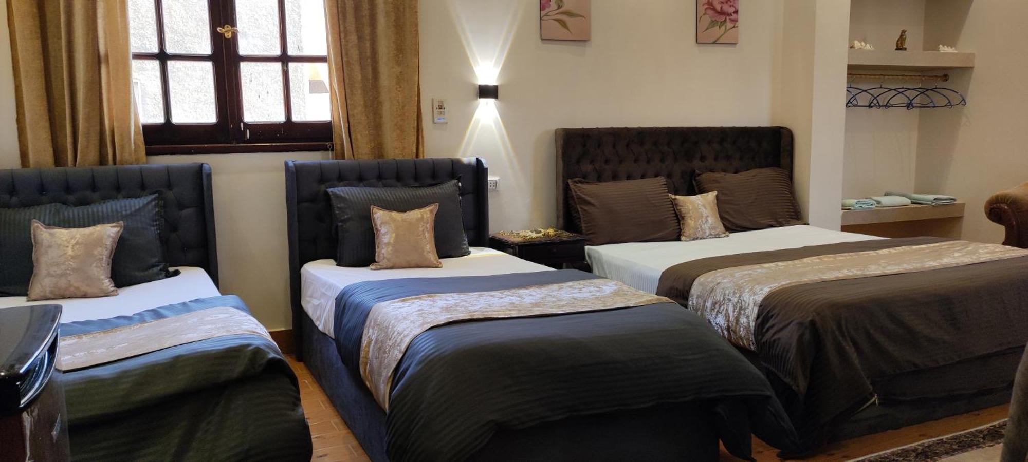 Pyramids Kingdom - Guest House Kafrat al Jabal ภายนอก รูปภาพ