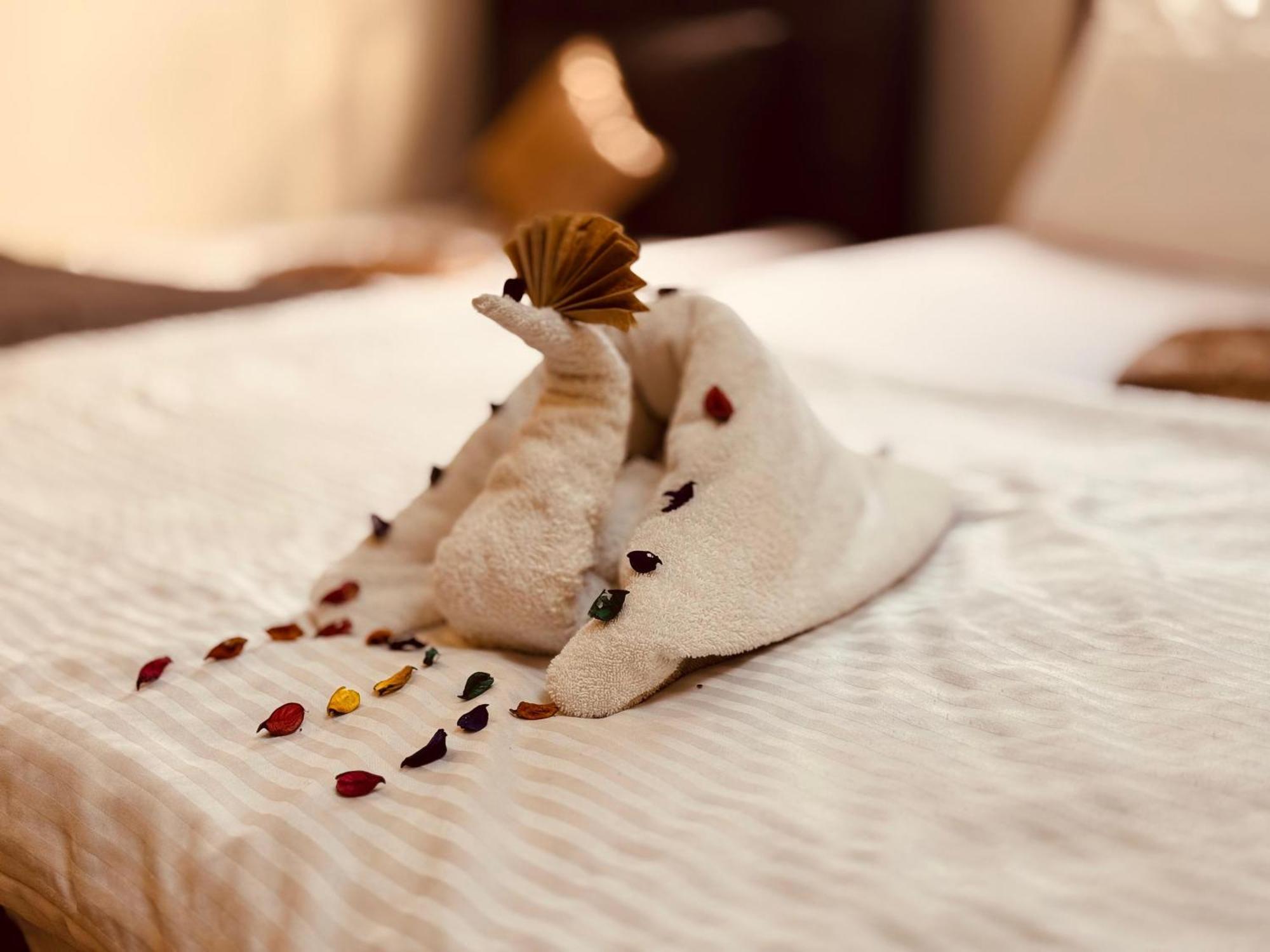 Pyramids Kingdom - Guest House Kafrat al Jabal ภายนอก รูปภาพ